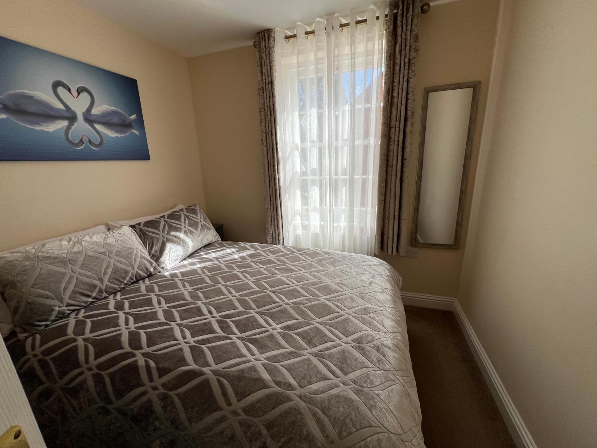 Glastonbury High Street Sanctuary- 2 Bd, Sleeps 4 Kültér fotó